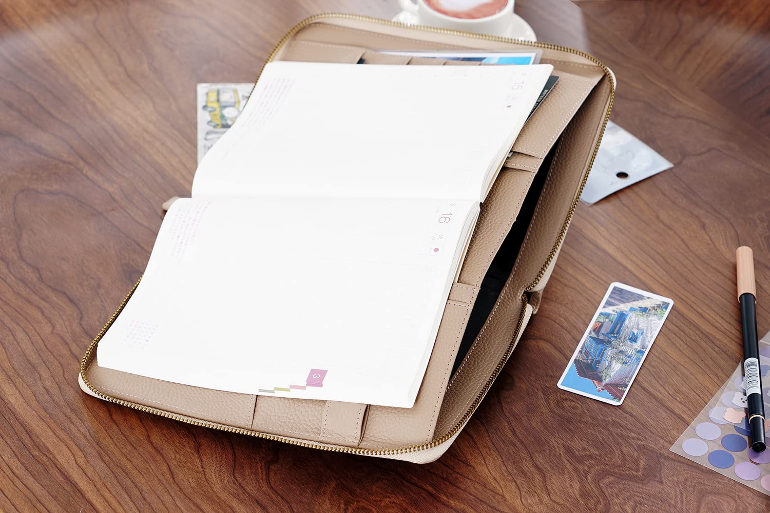 Moterm Custodia in pelle con cerniera per quaderni A5, adatta per Hobonichi Cousin,Stalogy e Midori MD Planner (ciottoli tortora)