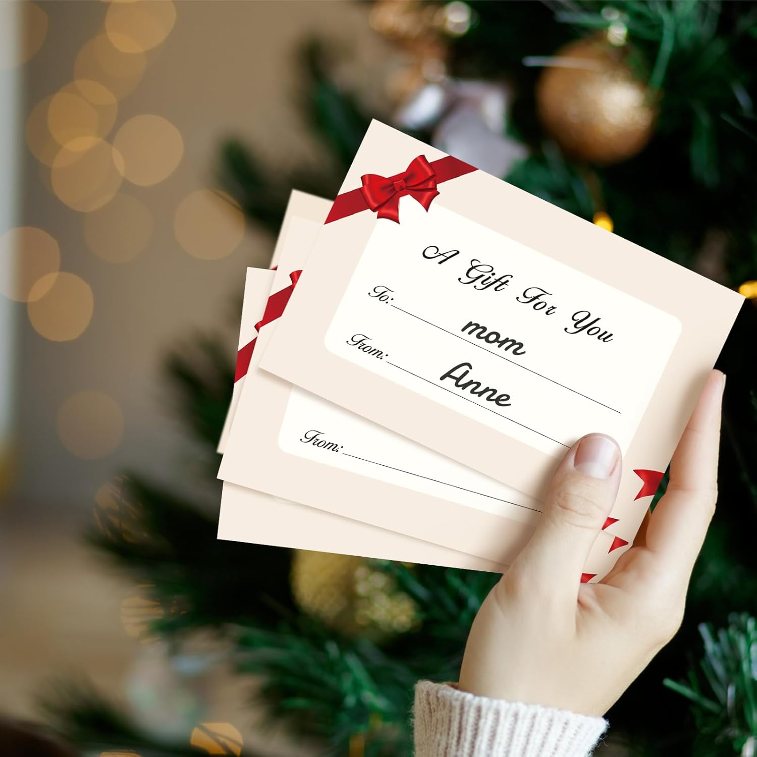 Gueevin 600 Pcs Mini Gift Card Envelopes Holiday Card Sleeves Gift Holder Small Envelopes Bulk for Note Mailing Office Wedding Birthday Party, 3.69 x 2.69 in(Red,Bow)