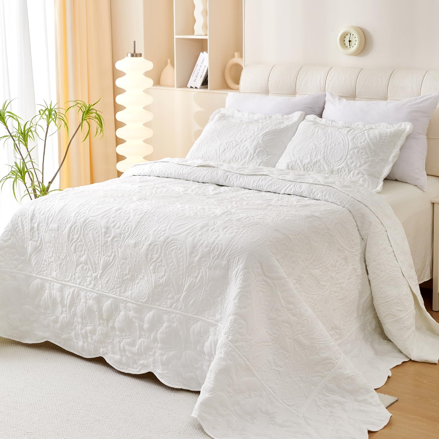 EVENHUG Oversized King Quilt Set California King Size Bedspread 128