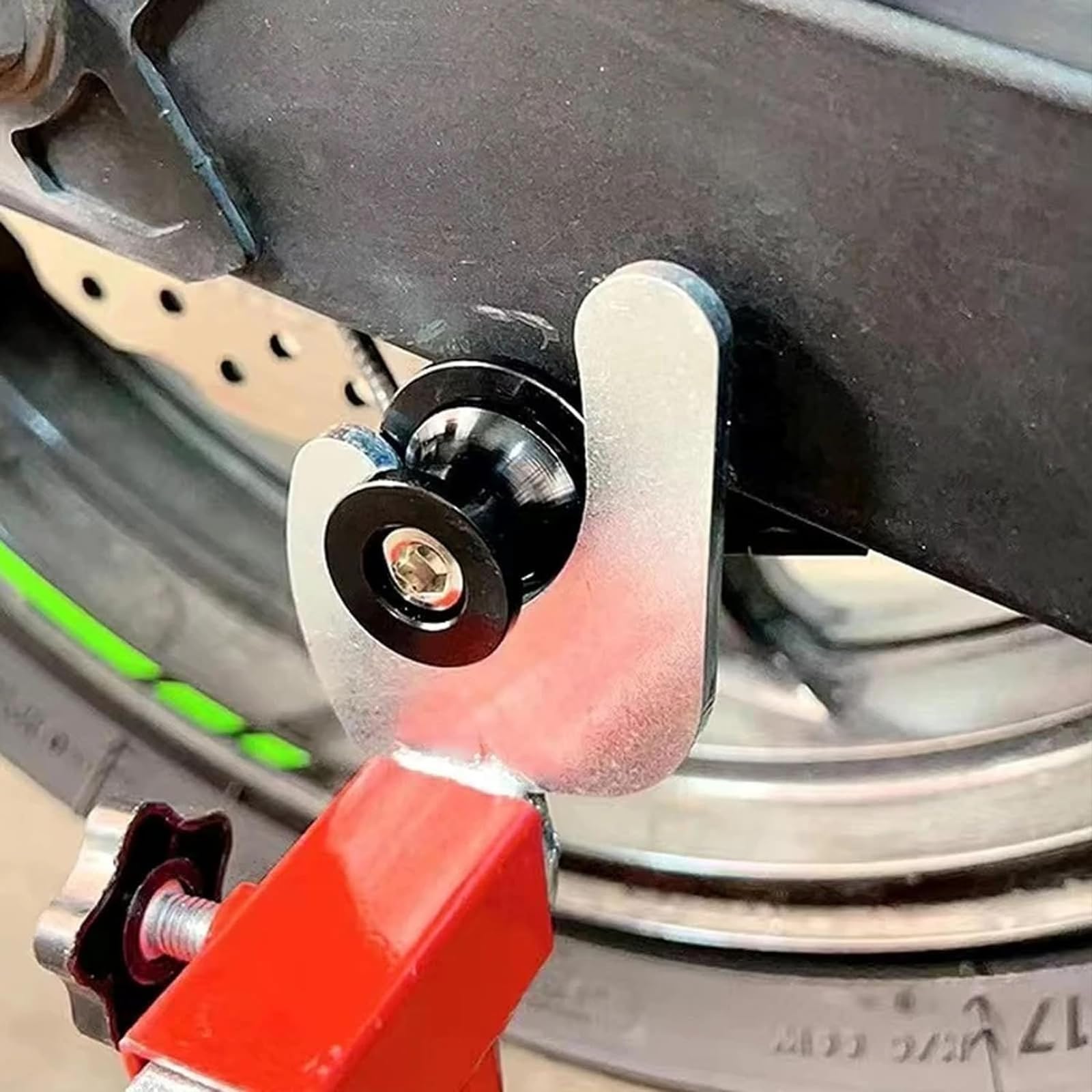 M6 Béquille Moto Bobines Supports Bras oscillant pour tenir 700 Tenere700 T7 Rally World Raid 2022 2023 Accessoires (Noir)