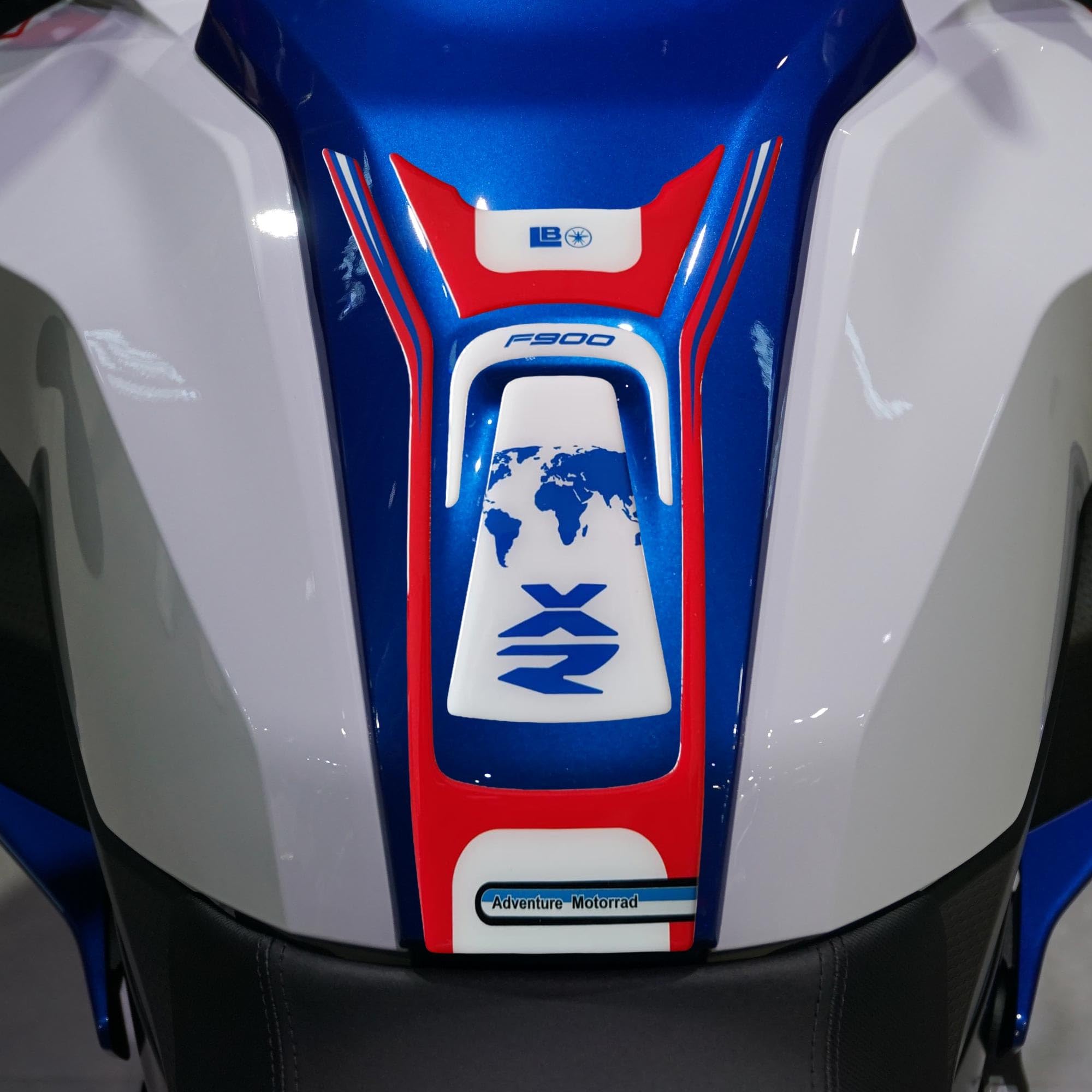 labelbike - Adesivo 3D Moto Paraserbatoio Protezione e Decorazione in Resina compatibile con BMW F 900 XR Sport 2025