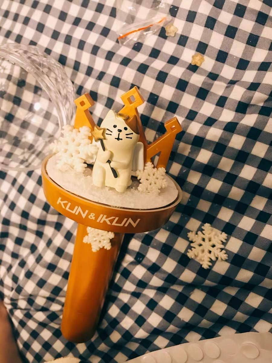 Kesote 30 Piezas de Mini Adornos Navideños de Resina Papá Noel, Sonajero, Árbol de Navidad, Muñeco de Nieve, Miniaturas de Navidad para Regalo, Parcela, Tarjetas de Felicitación