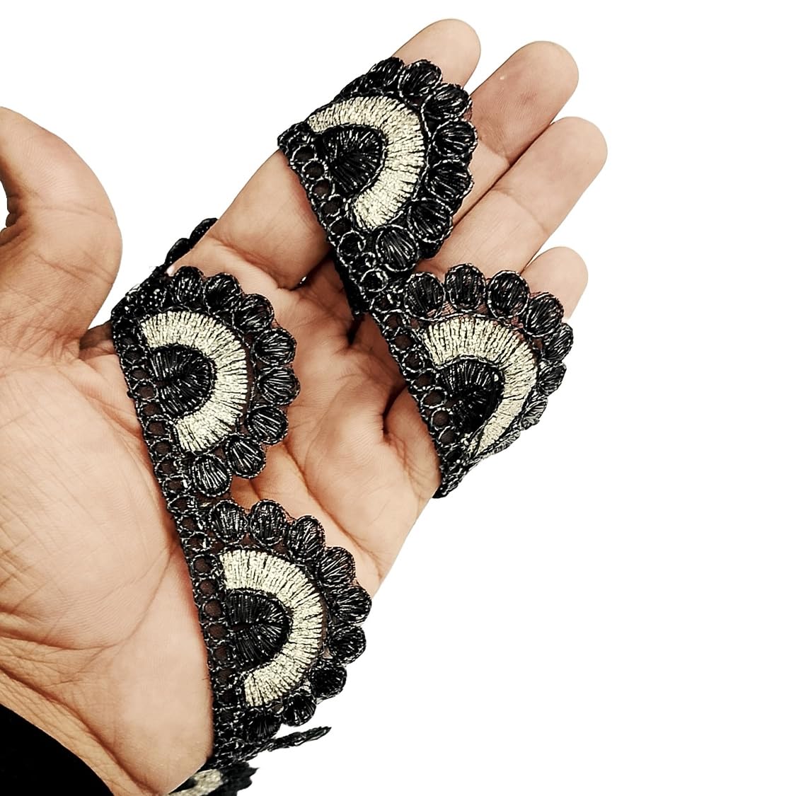 Lace Border Material Gota Patti Ribbon Roll Embroidery Heavy Zari Work for Sarees Kurti Dresses, Duptaa Lehenga Bags Decorations, Borders, Crafts and Home D�cor, (Black)