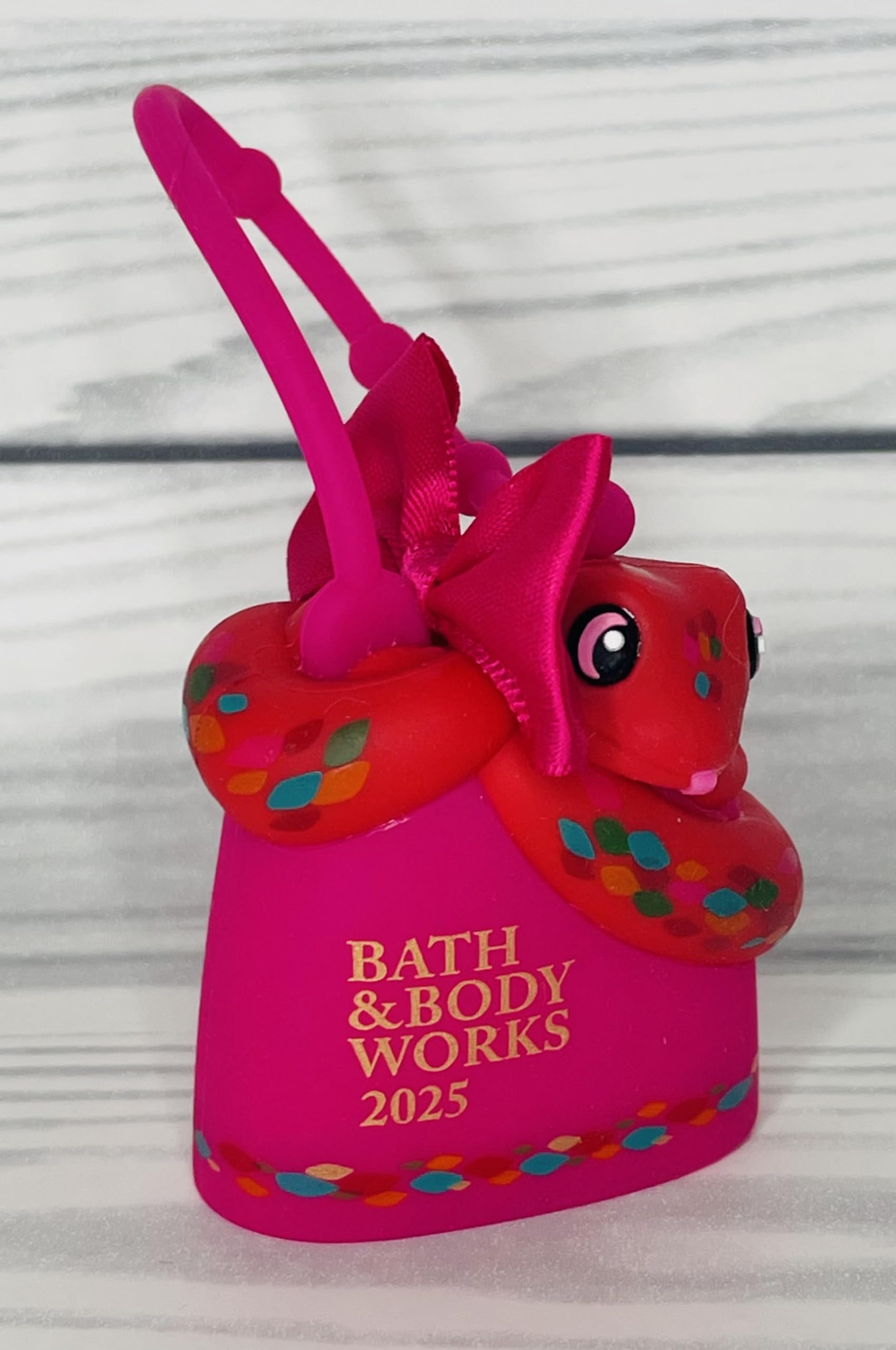 Amazon.com : Bath and Body Works Orange and Pink Snake Pocketbac