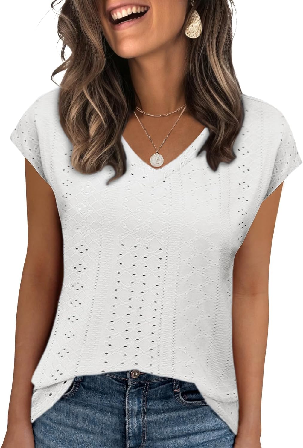 Zeagoo 2025 Women’s Tank Top V Neck Eyelet T Shirts Cap Sleeve Tops Loose Fit Blouses Dressy Casual Summer Basic Shirts