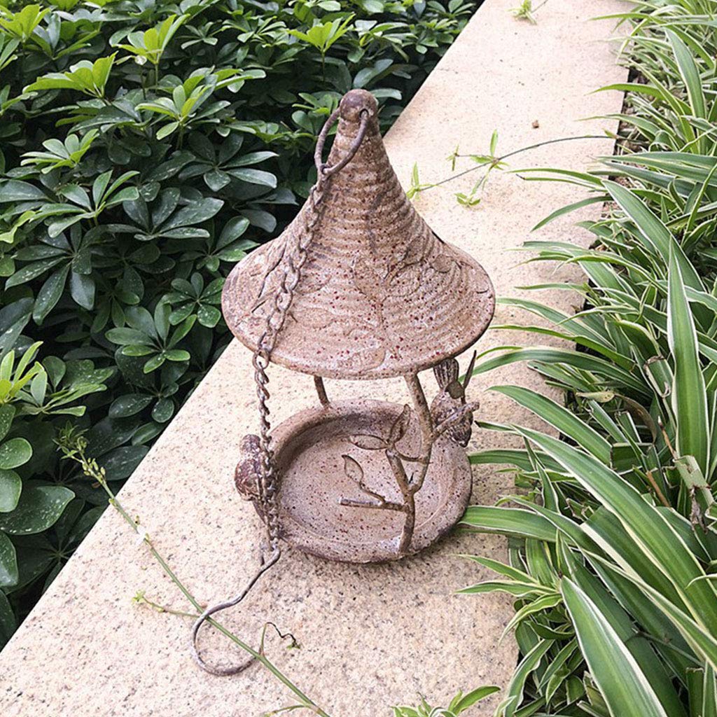 Baño de metal para pájaros con cadena colgante y dos pájaros decorativos para pájaros silvestres al aire libre, comedero para patios, comederos