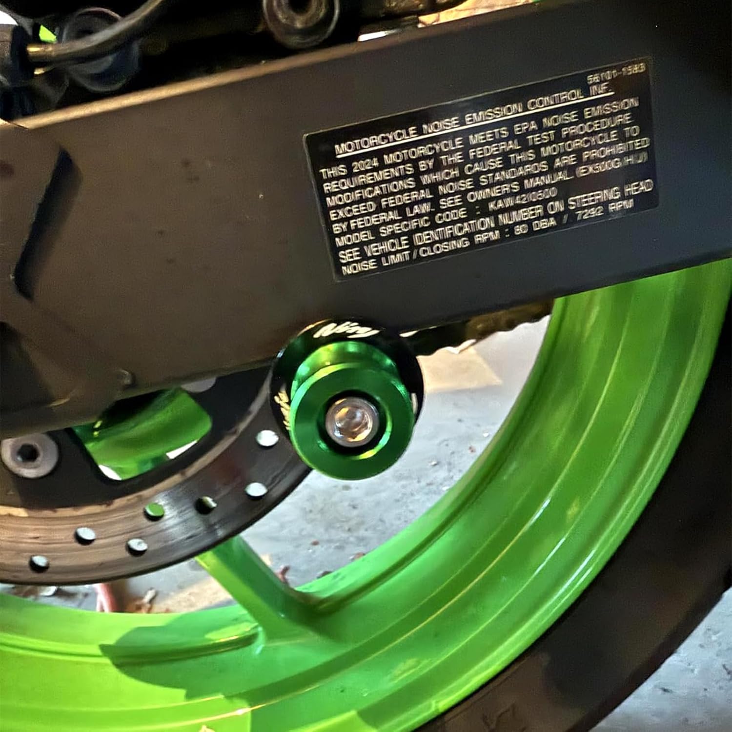 Compatible with 2026 Ninja 500 2025 Ninja 650 Ninja 400 NINJA 1000 1100SX ZX6R ZX10R ZX4RR ZX4R ZH2 Eliminator 500 CNC M8 Motorcycle Swing Arm Spools Sliders Rear Stand Screws (Green)