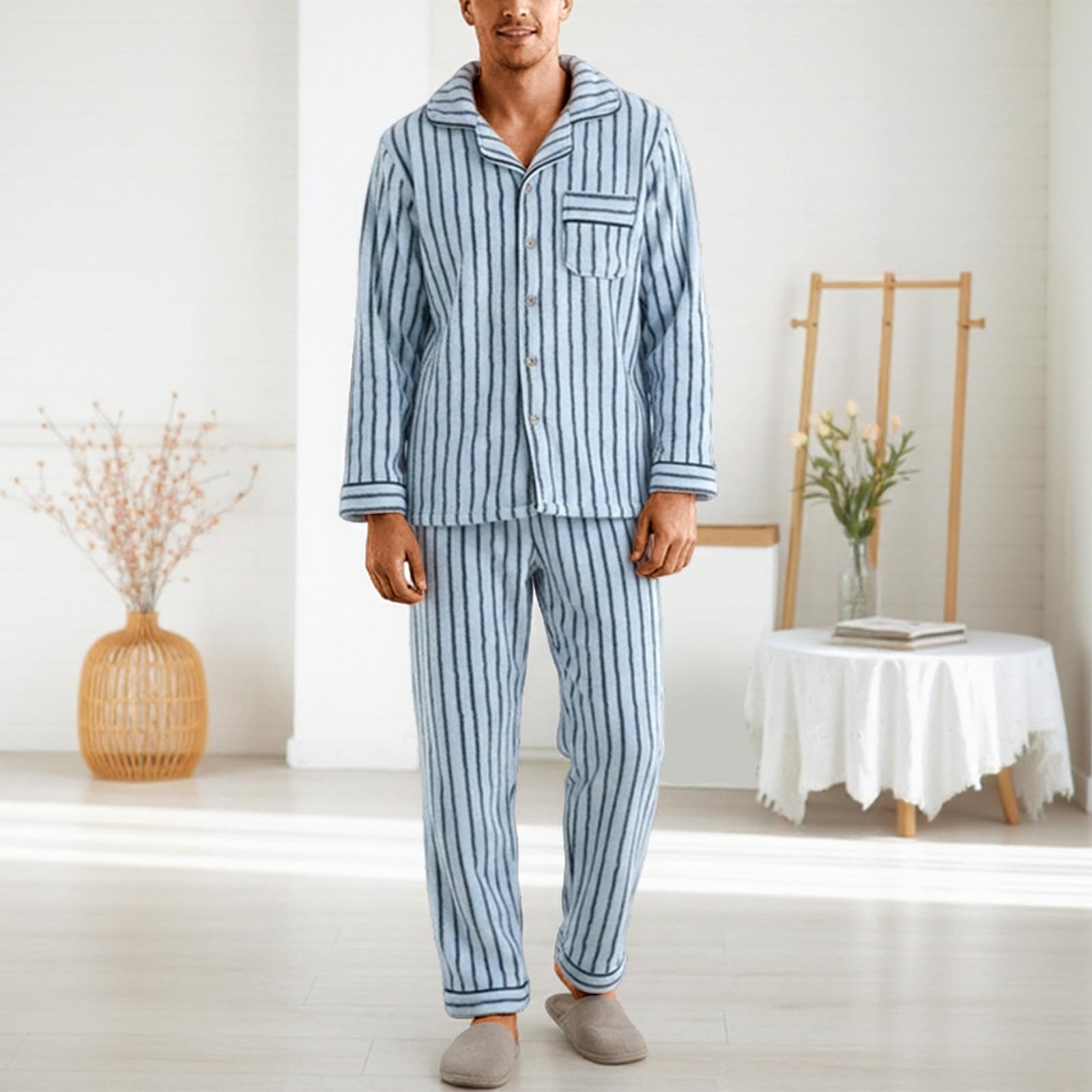 Genérico Pijama Hombre Invierno Pijama Hombre Polar De Franela Ligera con Solapa Y Pantalón Cómodo Ideal para Sueño Y Descanso En Casa