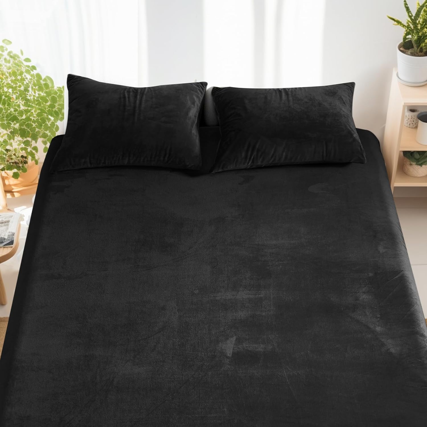 David's Home Truly Velvet Fitted Sheet King Size, Ultra Soft Bottom Sheet 16" Deep Pocket, All-Round 2.5cm Wider Strong Elastic, Plush Cozy Comfy Warm for All Season, 78x80+16", Black,NO Pillowcase