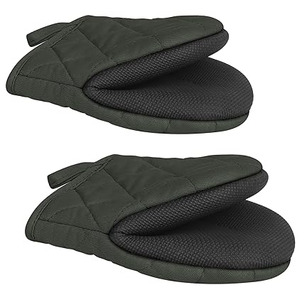 Qulable Mini Oven Mitts Extreme Heat Resistant Neoprene Cotton Gloves Surfaces Non-Slip Short Oven Mitt, 1 Pair