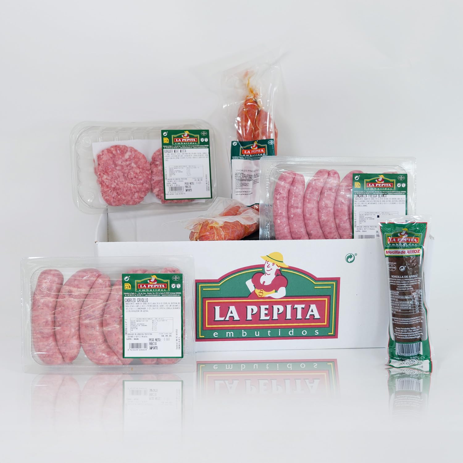 EMBUTIDOS LA PEPITA Pack Barbacoa Clásico (4 pax) 4 Hamburguesas mixta (vacuno/cerdo), 6 Chorizos Criollos, 1 Morcilla arroz, 8 Chorizos Rojos, 8 Salchichas Blancas Cerdo
