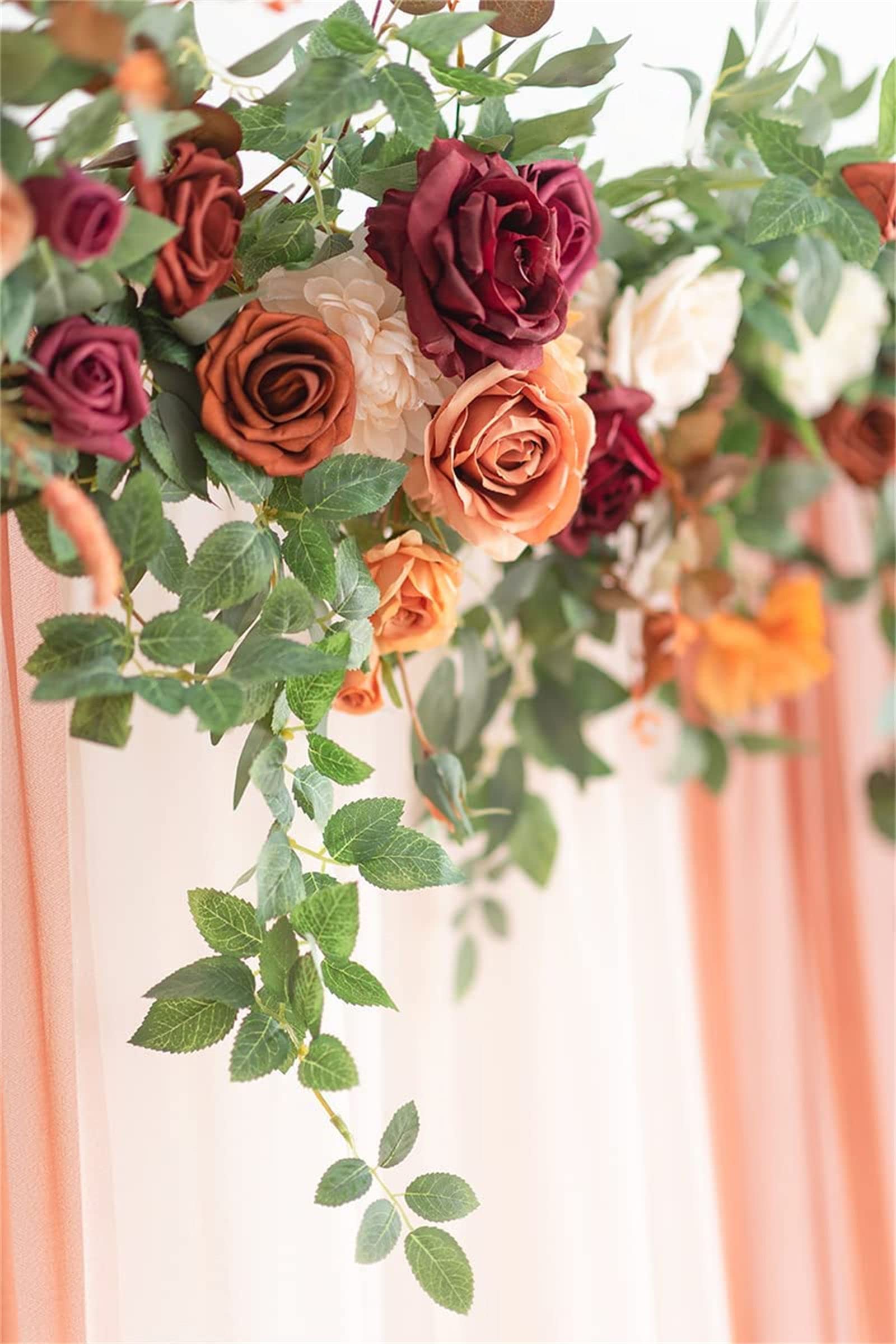 Künstliche Eukalyptus-Girlanden in Orange, romantische Hochzeitsbogen-Blumen im Boho-Stil, hängende Seidenranken-Hochzeitsgirlande mit grünen Blättern für Hochzeits-Party-Dekoration