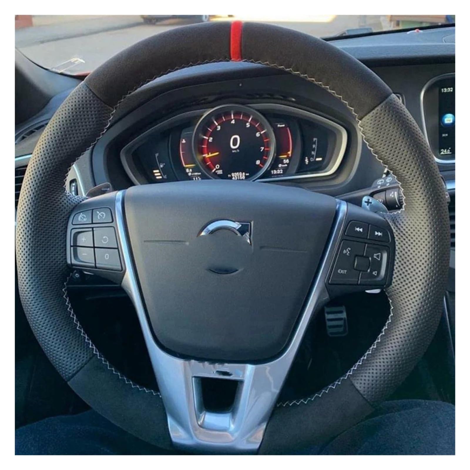 VOLVO ステアリングホイール 31426787 ボルボ　v40より取り外し VOLVO ステアリングホイール 31426787 ボルボ v40より取り外し