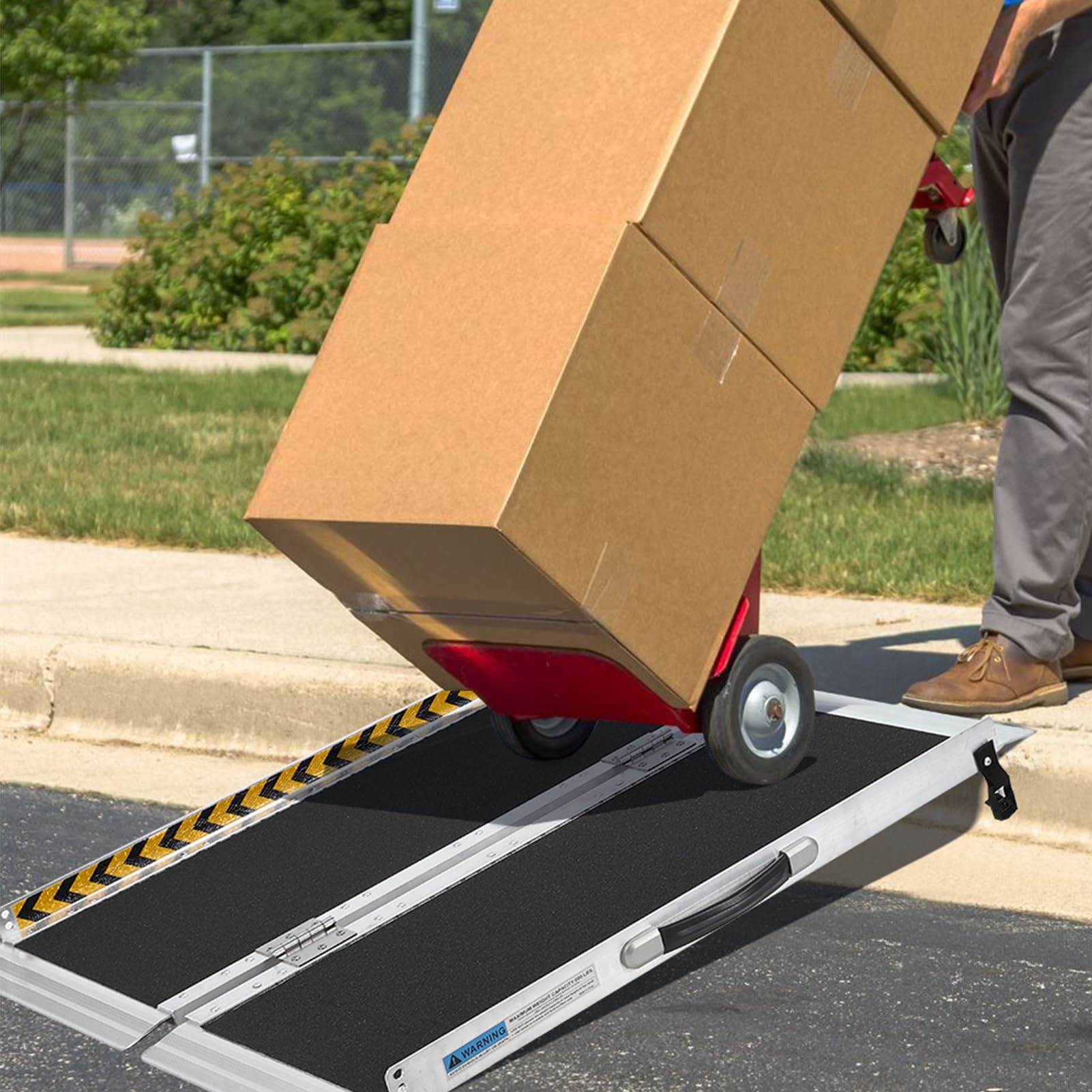 Rampe d'accès Pliable en Aluminium pour Fauteuil Roulant–Capacité 272 kg | Surface antidérapante, bandes réfléchissantes, poignée de transport – Idéale seuils, marches, portes – Aide mobilité