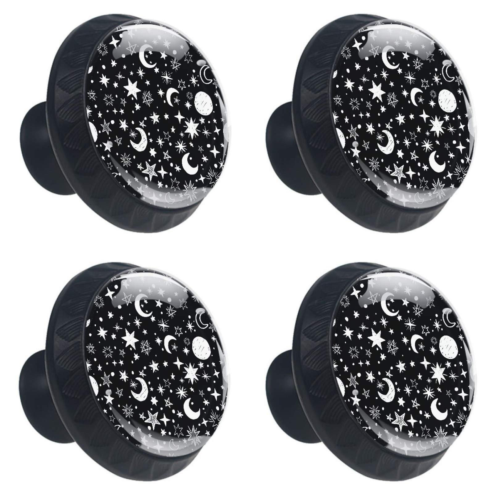 Boutons de meuble lune pour rénover facilement un meuble fade ou ancien