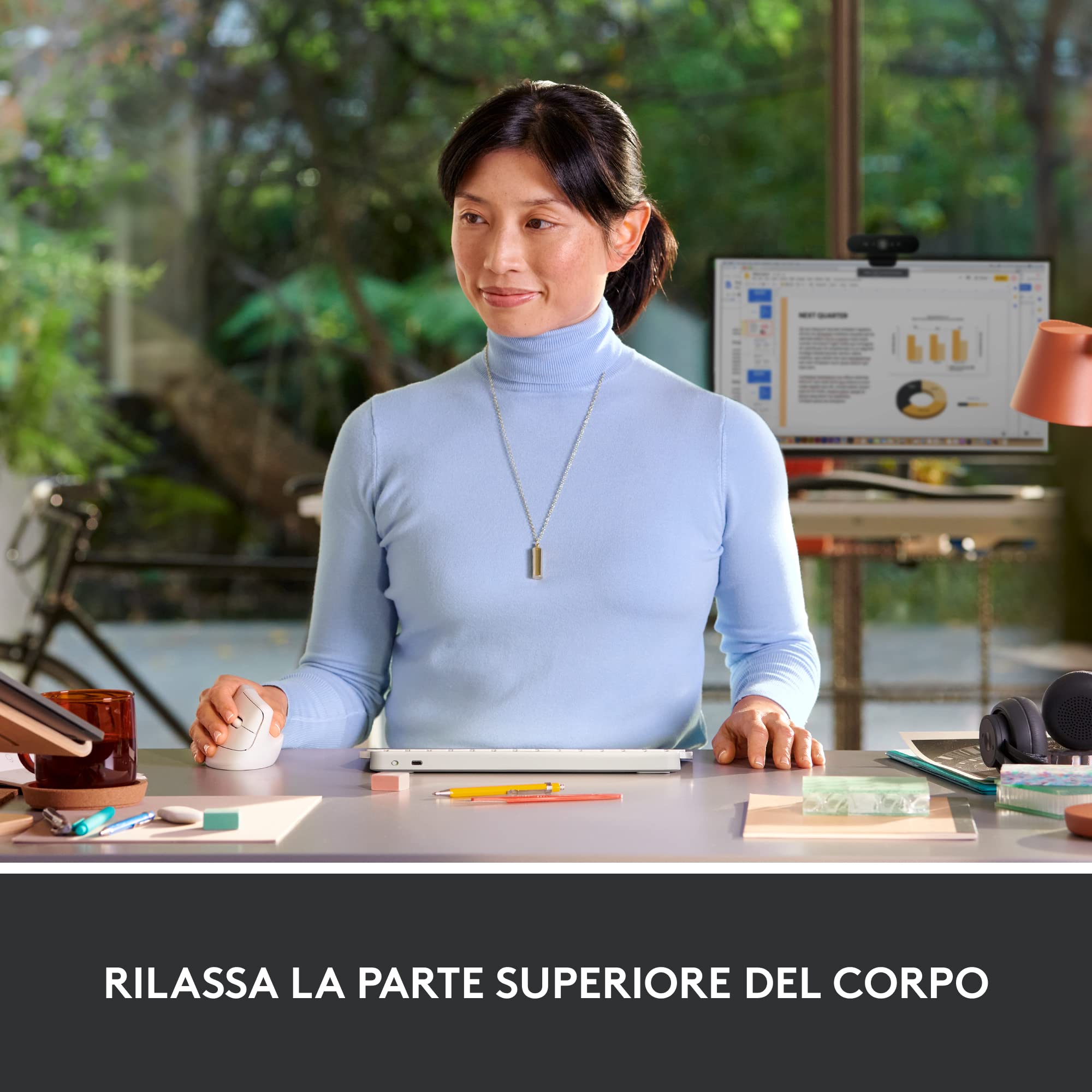 Logitech Lift Mouse Ergonomico Verticale, Senza Fili, Ricevitore Bluetooth o Logi Bolt USB, Clic Silenziosi, 4 Tasti, Compatibile con Windows / macOS / iPadOS, Laptop, PC - Bianco