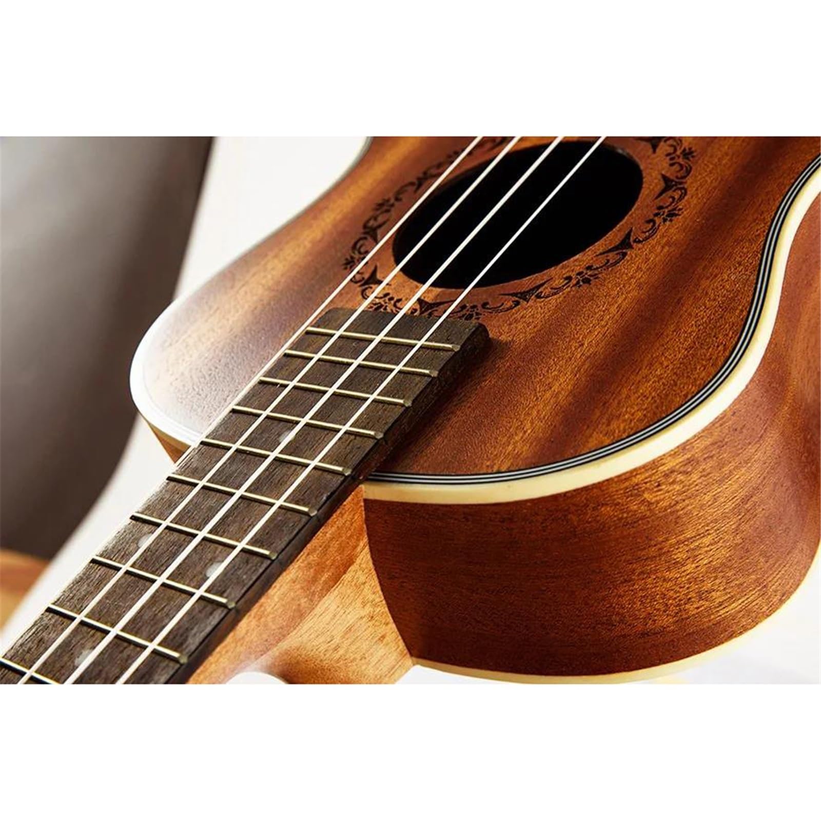 21 "Ukulele Gitara Hawajska Palisander Podstrunnica 4 Struny Mahoń Elektryczne Ukulele Z Przetwornikiem EQ Instrumenty Muzyczne(A)