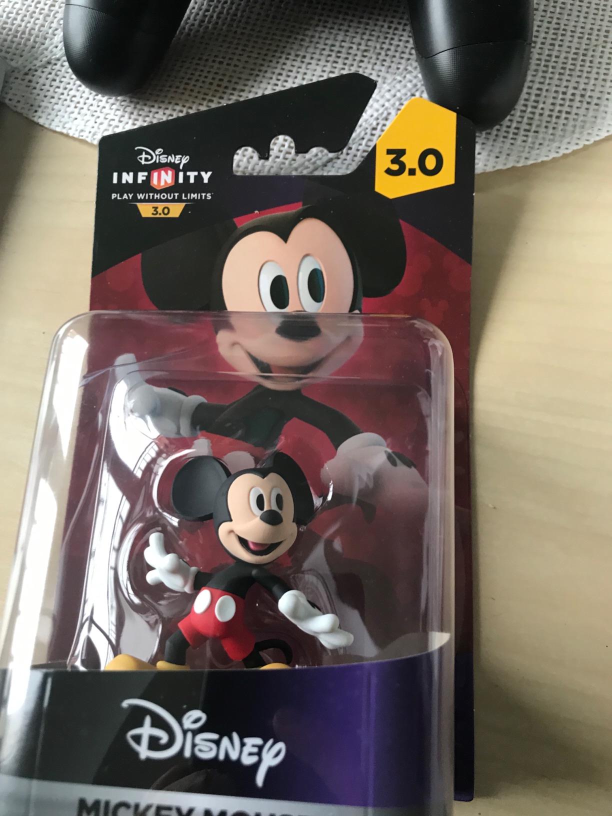 Figurine 'Disney Infinity' 3.0 - Mickey : Amazon.fr: Jeux vid?�o
