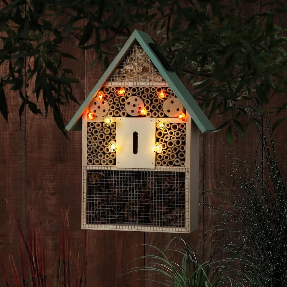 Insektenhotel mit warmweißen LED für Marienkäfer und Bienen - 30 cm