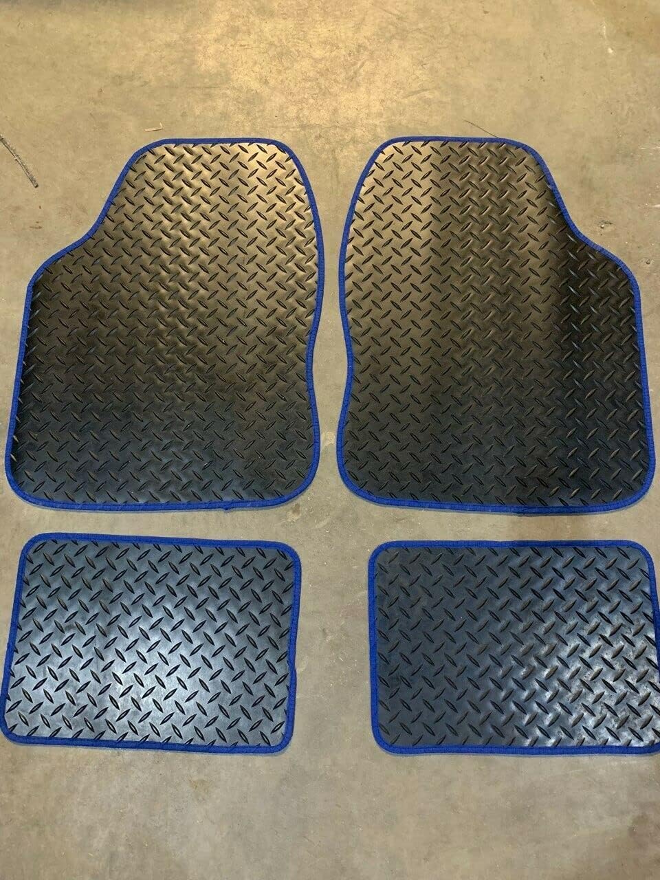 TO FIT DACIA SANDERO STEPWAY (20132020) UNIVERSAL RUBBER CAR FLOOR