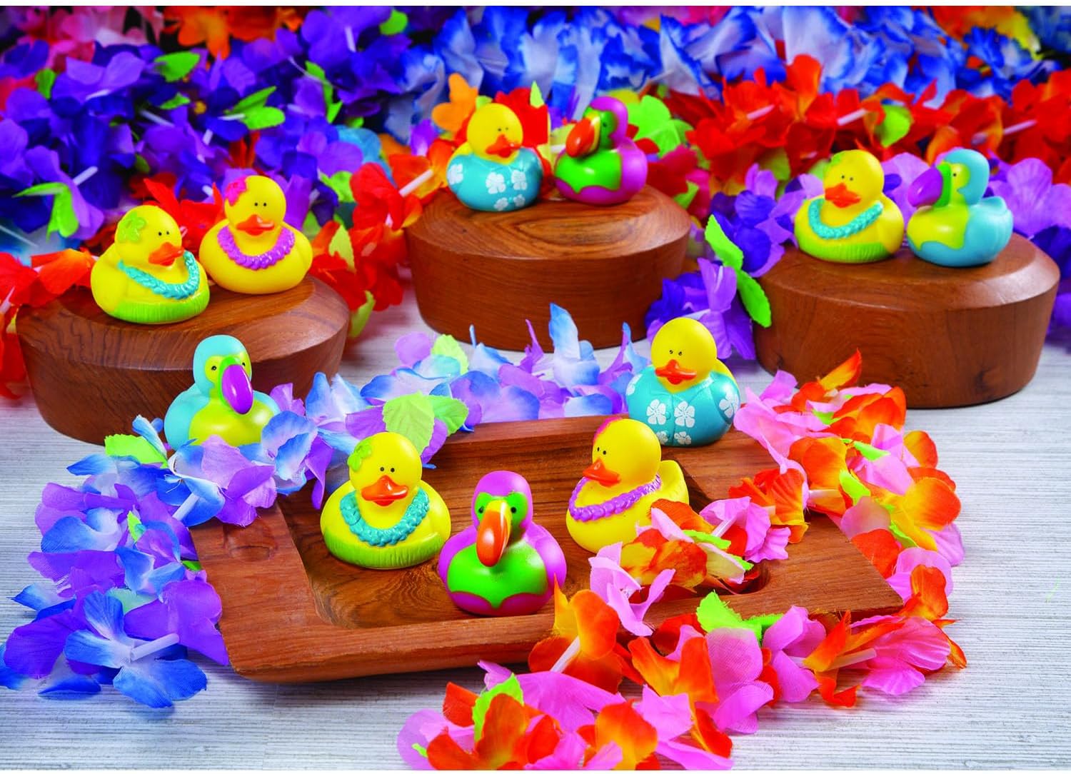 Fun Express Beach Hawaiian Mini Party Pack, 12 Count image 4