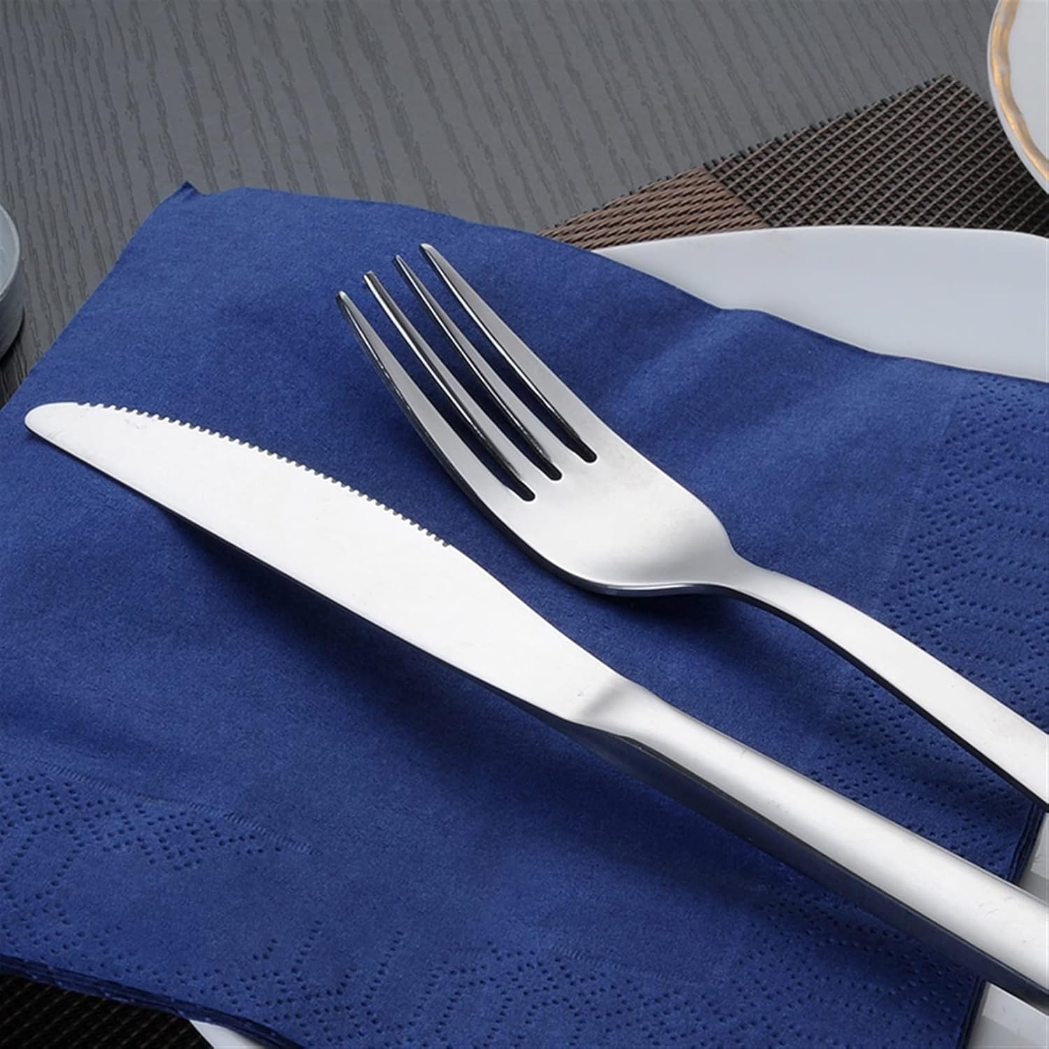 Flatware Sets 4pcs Cutlery Tableware Steak Fork Spoon Knife Set Dinnerware Stainless Steel Luxury Flatware Set Kitchen Table Cutlery Zero Waste,Black-1 Set