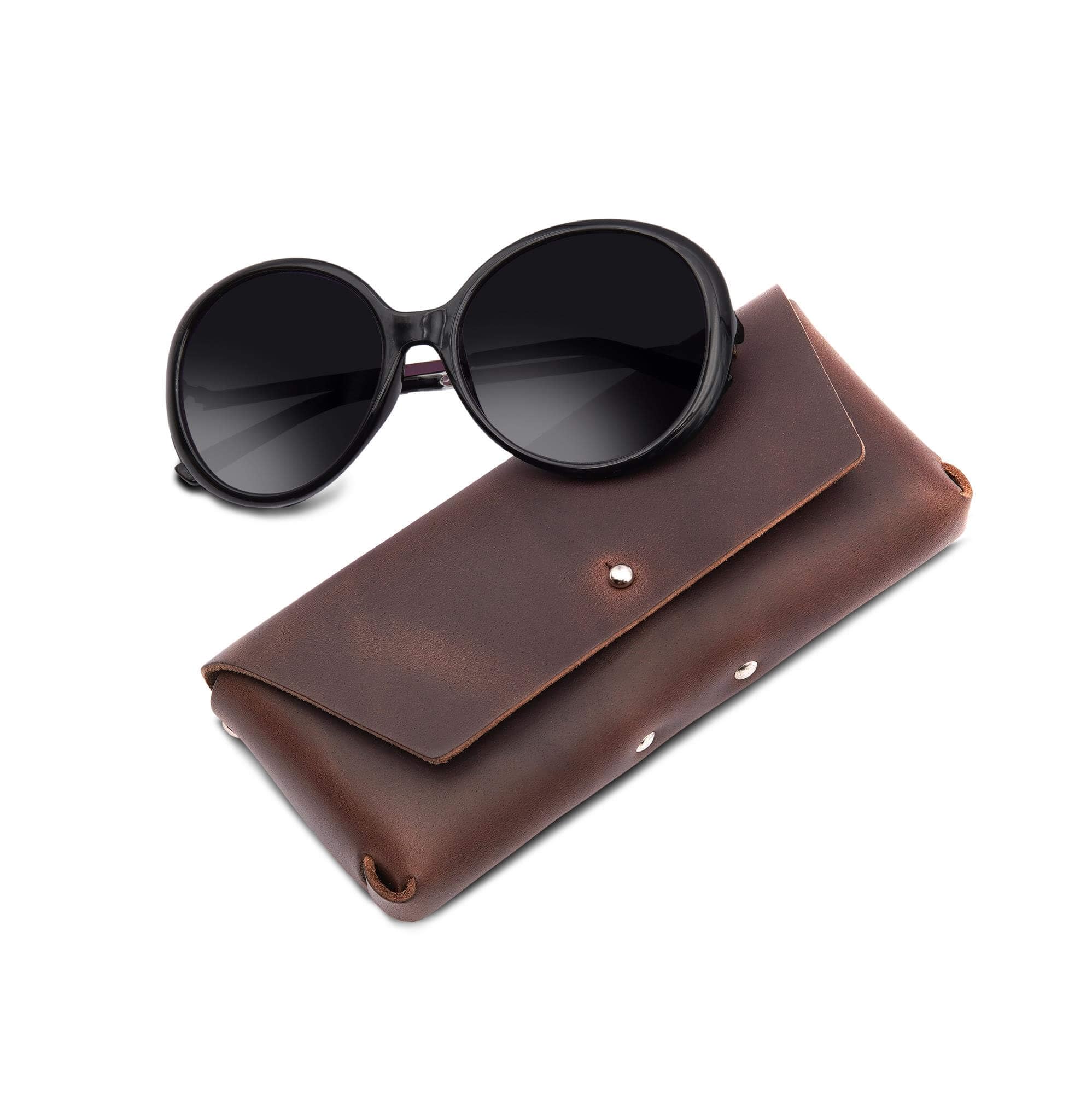 Brillenetui "Gert" aus Leder für Lesebrille, große Sonnenbrille, Gleitsichtbrille, Softcase Etui Leder für Damen & Herren, Brillenaufbewahrung