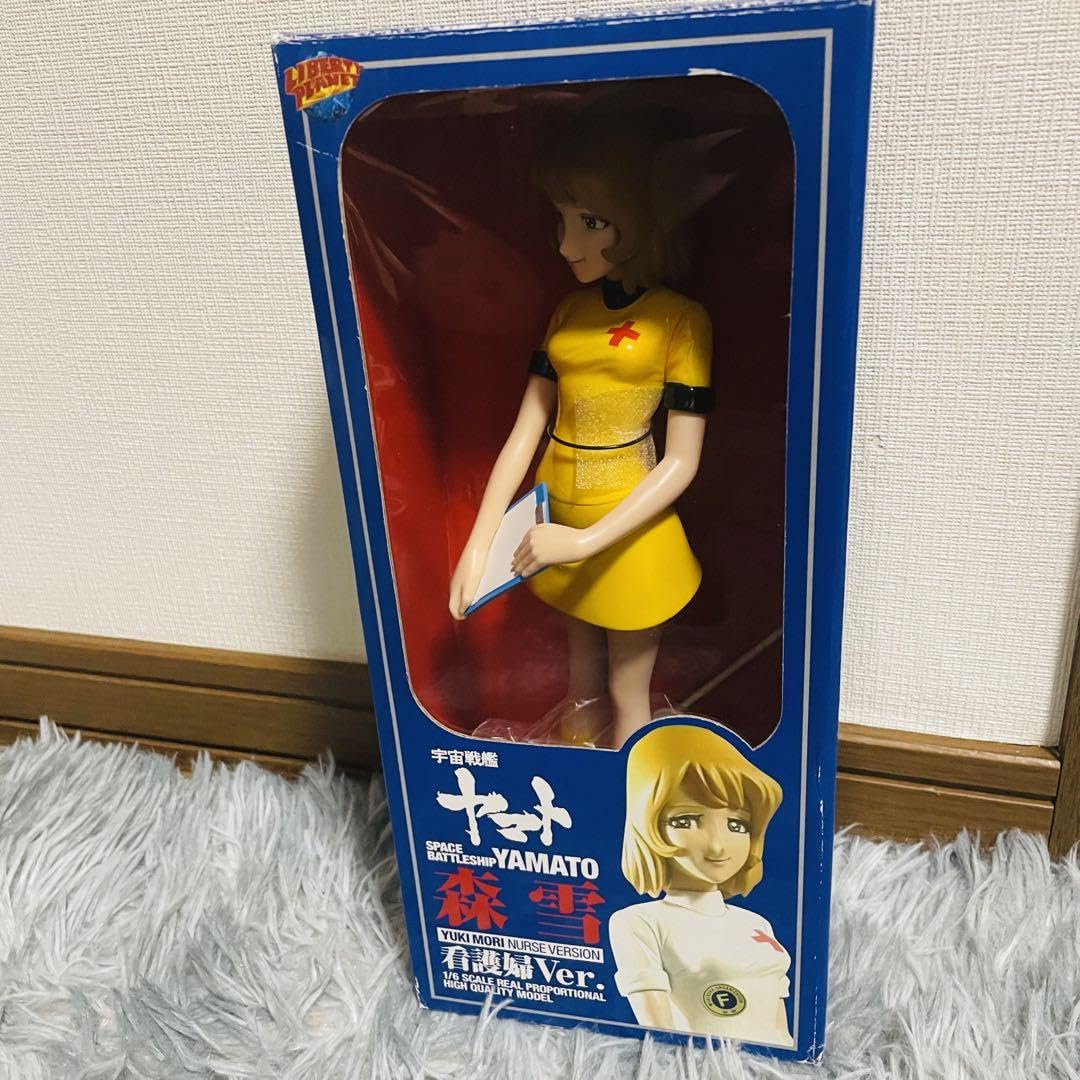 Amazon.co.jp: 宇宙戦艦ヤマト 森雪 看護婦 看護師 フィギュア 箱 : ホビー