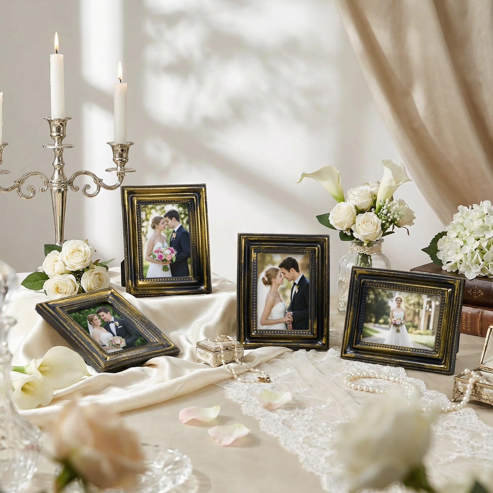 Qunclay Lot de 5 petits cadres photo dorés, noirs et blancs - 5 mini cadres photo rétro - 5 x 3,5 cm - Décoration murale - Décoration de table - Doré, noir et classique