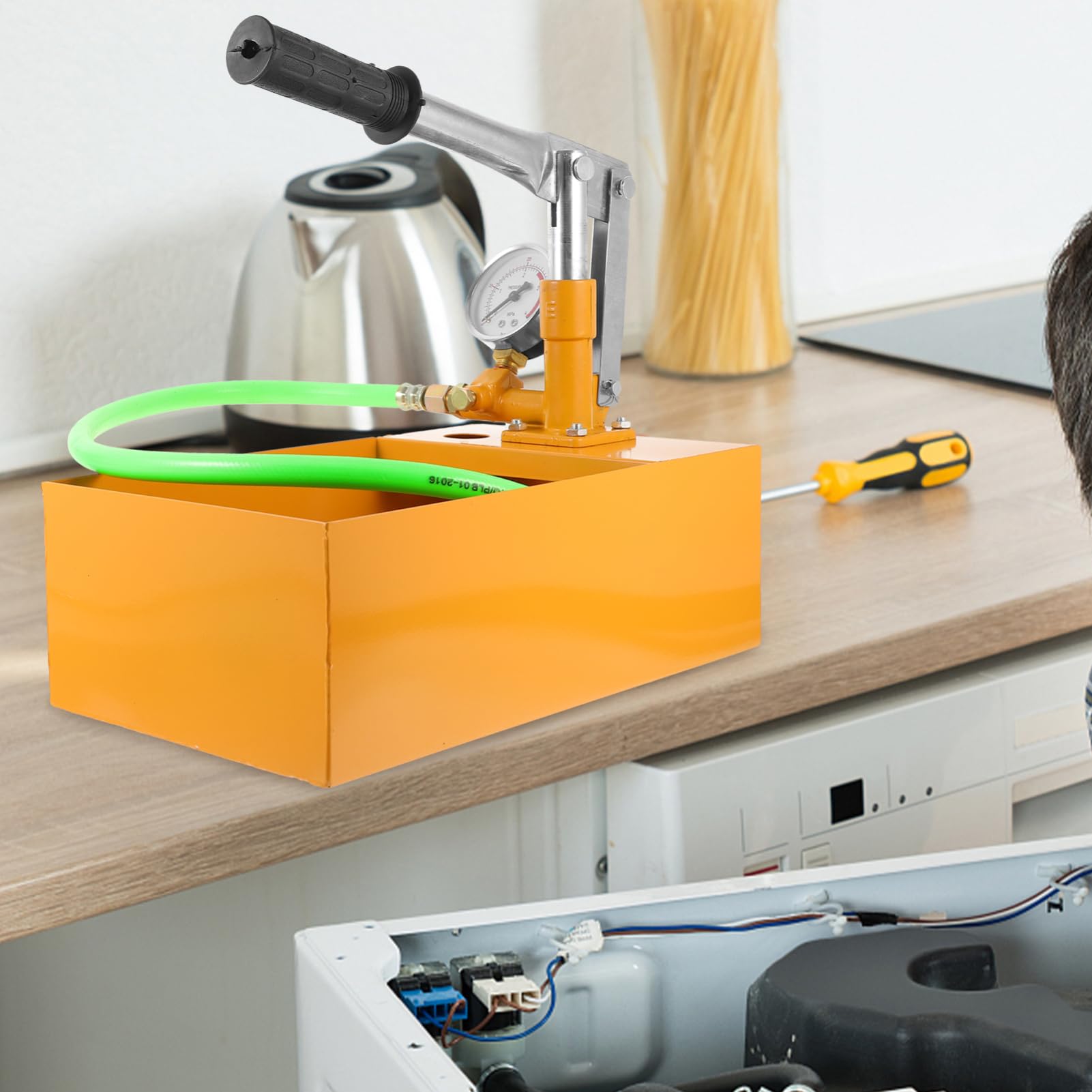 Bomba de Prueba de Presión Manual 40 Kg Cuerpo de Aluminio, Probador Hidráulico para Agua y Aceite, Medidor Analógico Grande, Herramienta Color Aleatorio Varios estilos