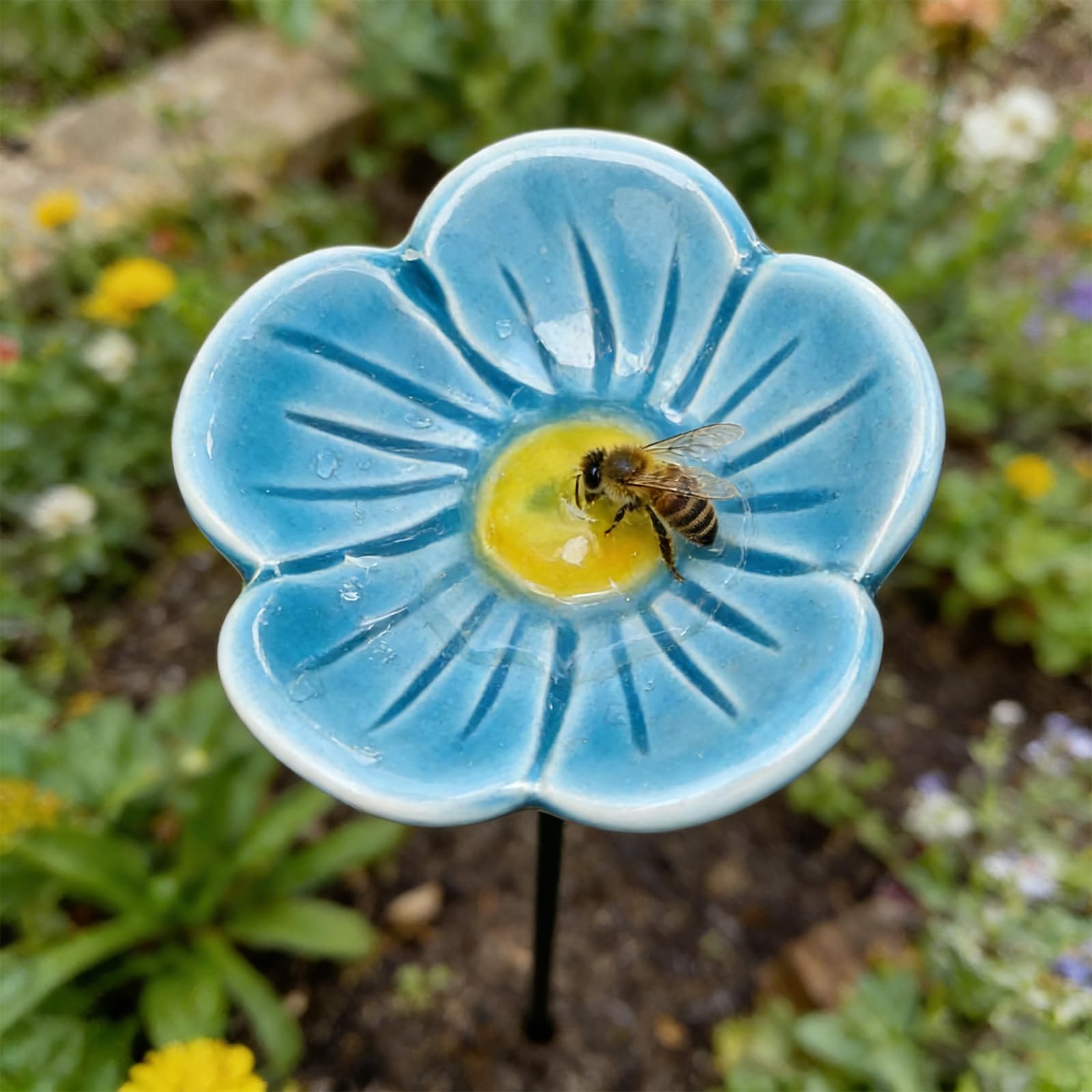 Ceramic Garden Bee Feeder with Ground Stake – Outdoor Bee Bath & Water Dish, Artificial Flower Decor for Bee Friendly Yard, Pollinator Garden Gift, Handmade Bugs Waterer