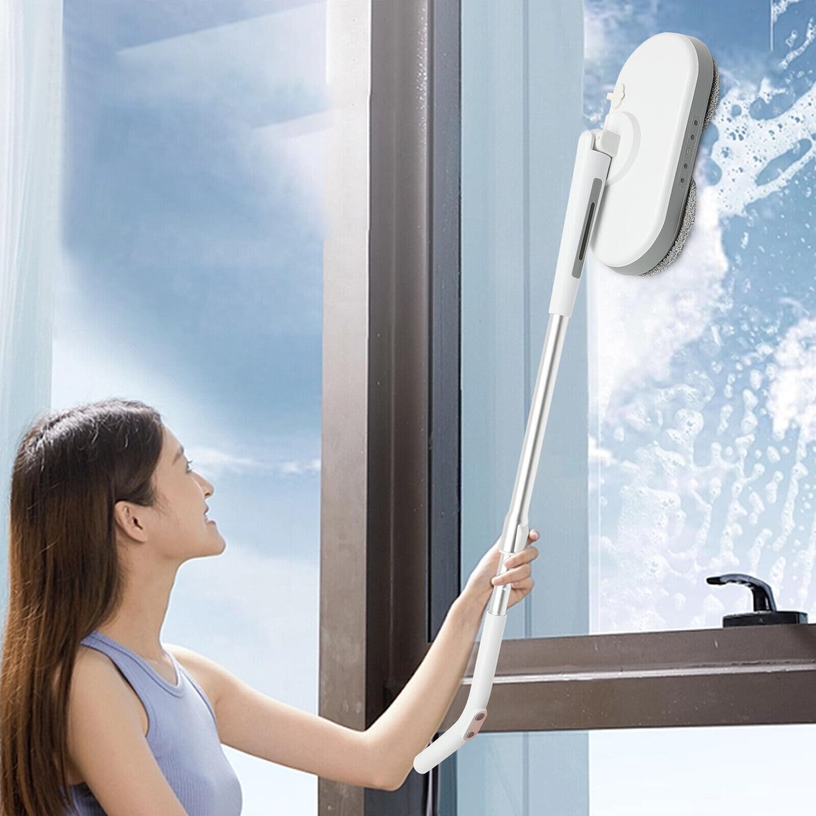 Mocio spray a batteria, con serbatoio dell'acqua da 350 ml e illuminazione a LED, senza fili, con funzione spray, 4 tamponi di pulizia inclusi