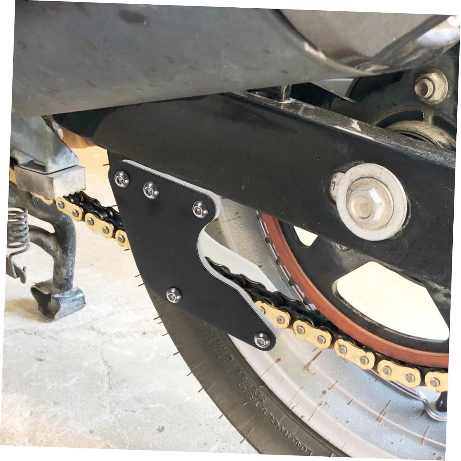 Motorcycle Chain Guide Guard Chain Protector Sturdy Nylon Metal Easy Install Off-Road Accessory