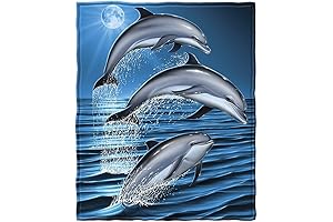 Cozy Dolphin Fleece Blanket: Ultimate Comfort for Snuggles