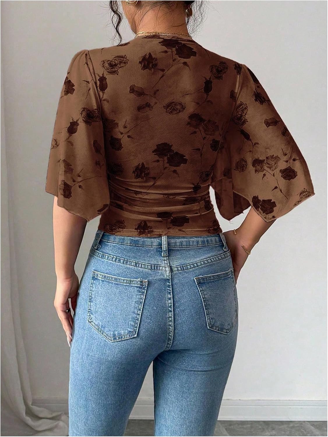 SHENHE Women's Floral Boho Crop Top Deep V Neck Flutter Sleeve Summer Dressy Going Out Shirt - Image 3