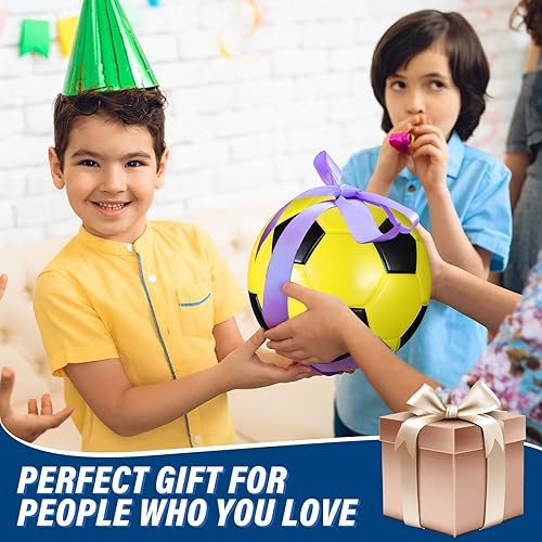 Miniatura 7 de Junkin 4 pelotas de fútbol de espuma suave para niños principiantes de 6 pulgadas, tamaño oficial 2 para interiores y exteriores, mini pelota de