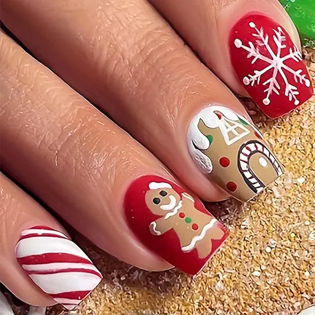 Red Christmas False Nails - 24PCS Matte Square Fake Nails with Cute Holiday Patterns
