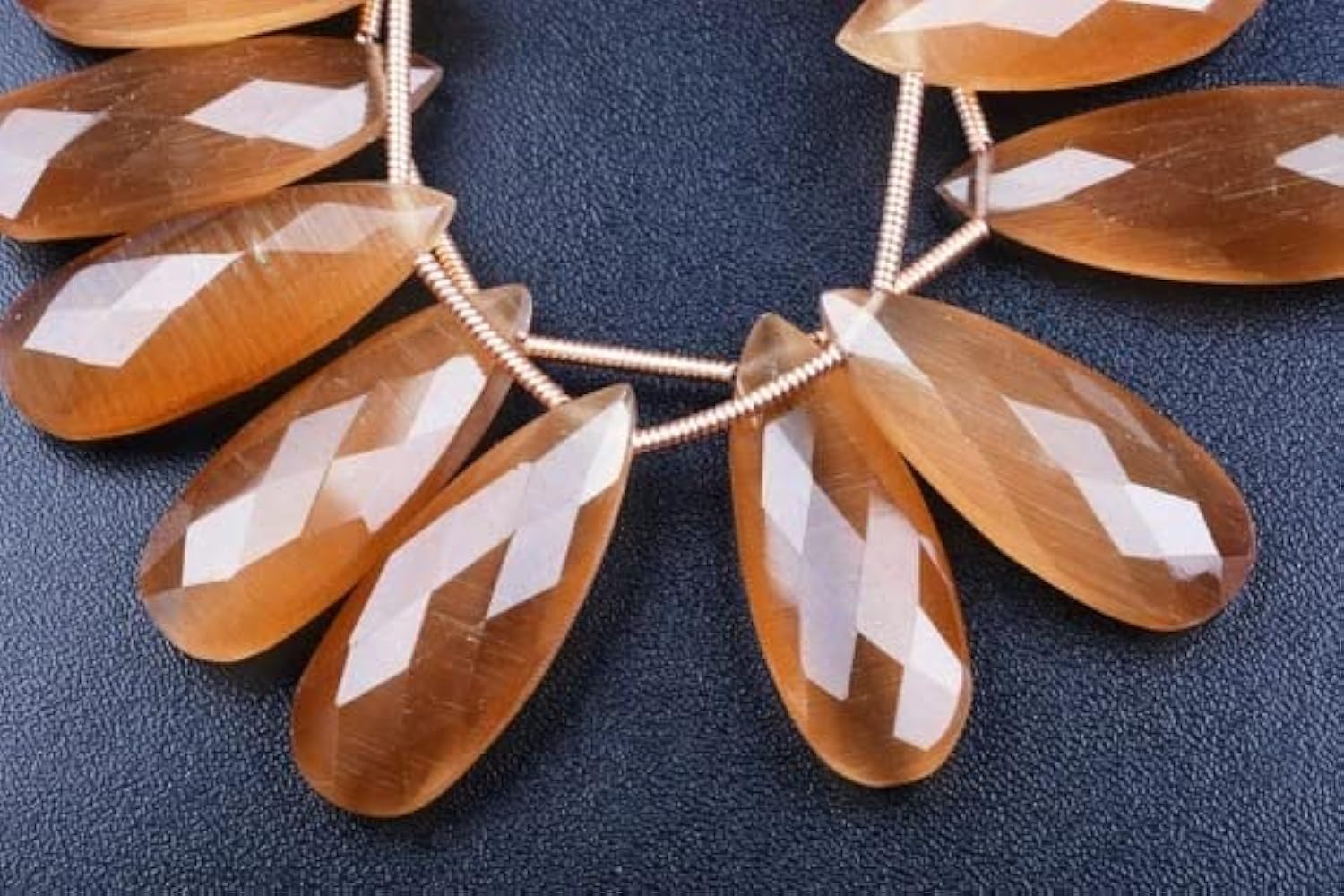 Briolette poire opale de feu miel AAAA pour créer un cadeau personnalisé unique