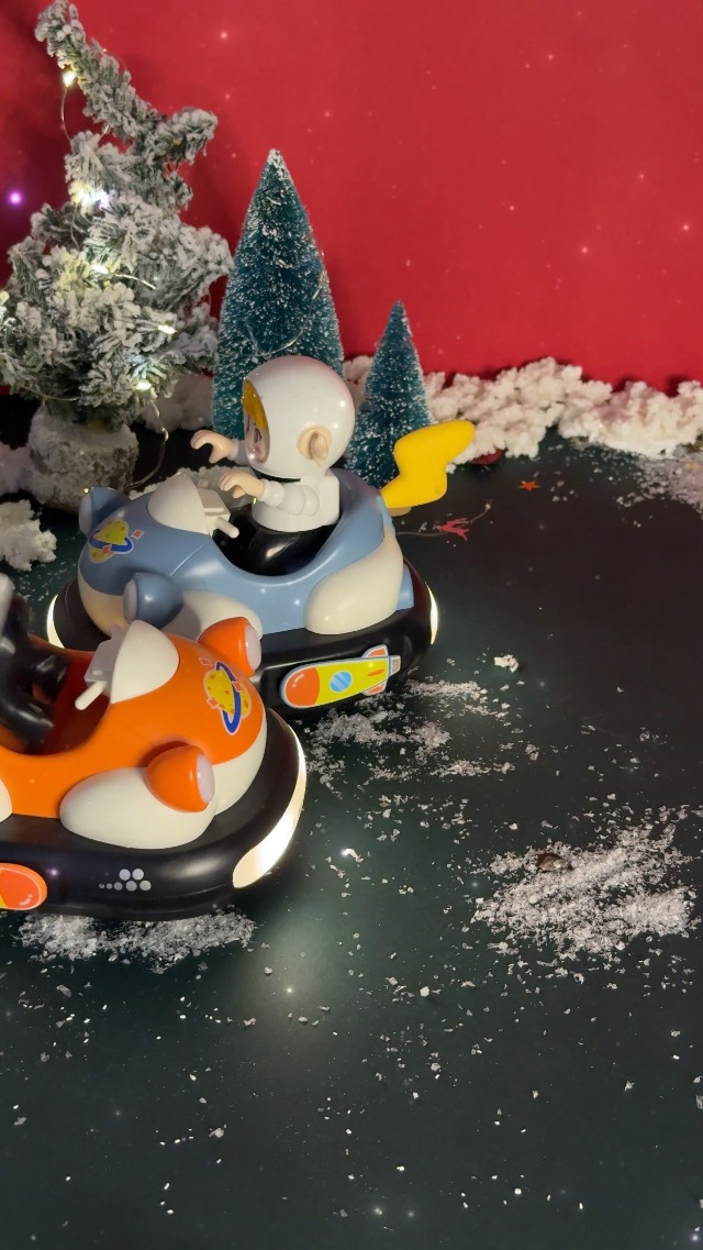 Cadeau Enfant 3 Ans Voiture Télécommandée BunnyJOY Avec Lumière Et Musique - 2.4GHz - Conducteur Détachable - Cadeau Enfant 4-8 Ans - Bleu Voiture Enfant