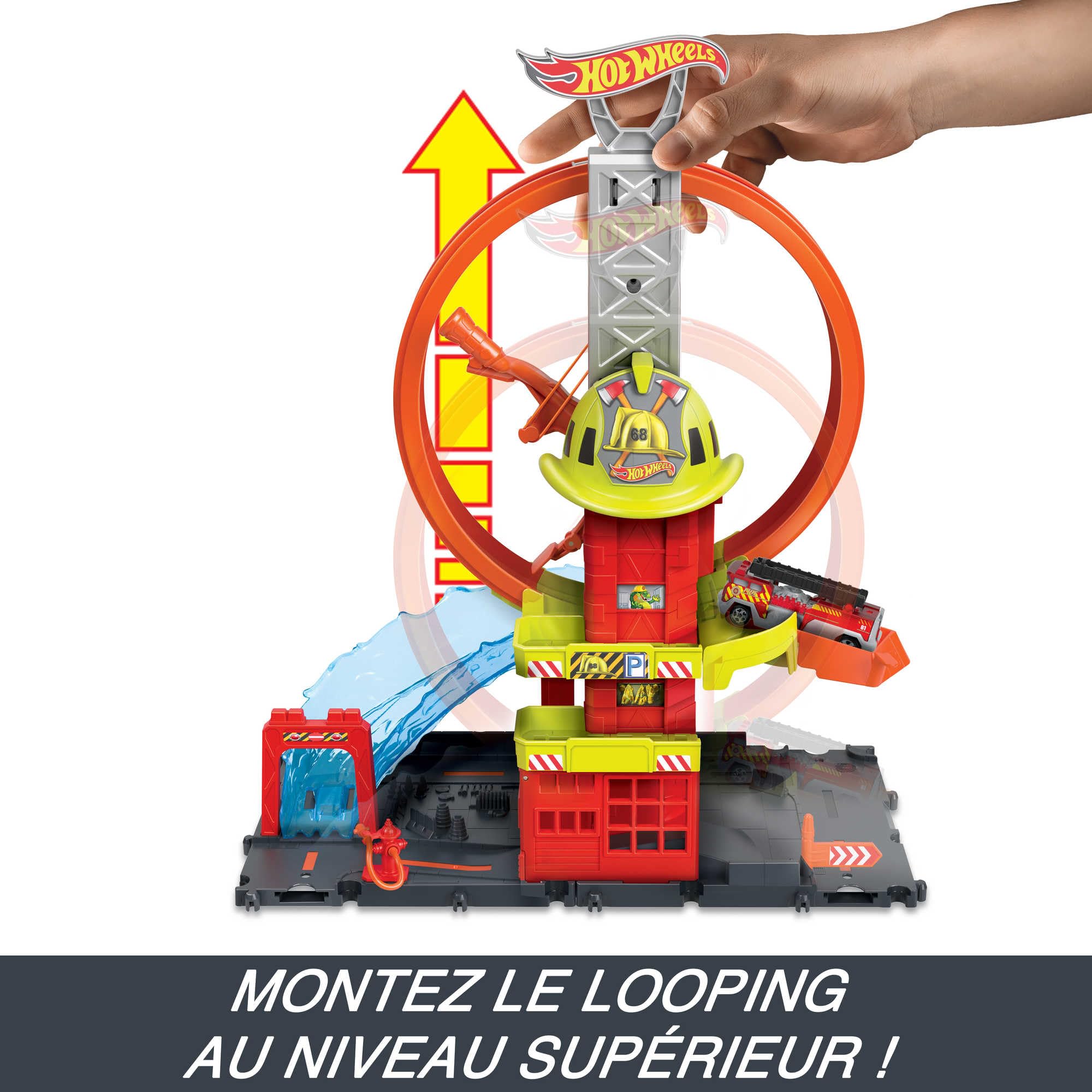 Hot Wheels City Coffret Looping Caserne de Pompiers avec 1 Voiture, Ascenseur Manuel, Rampe Jet d’Eau, éléments de Piste, Jouet Enfant, Dès 3 Ans, HKX41