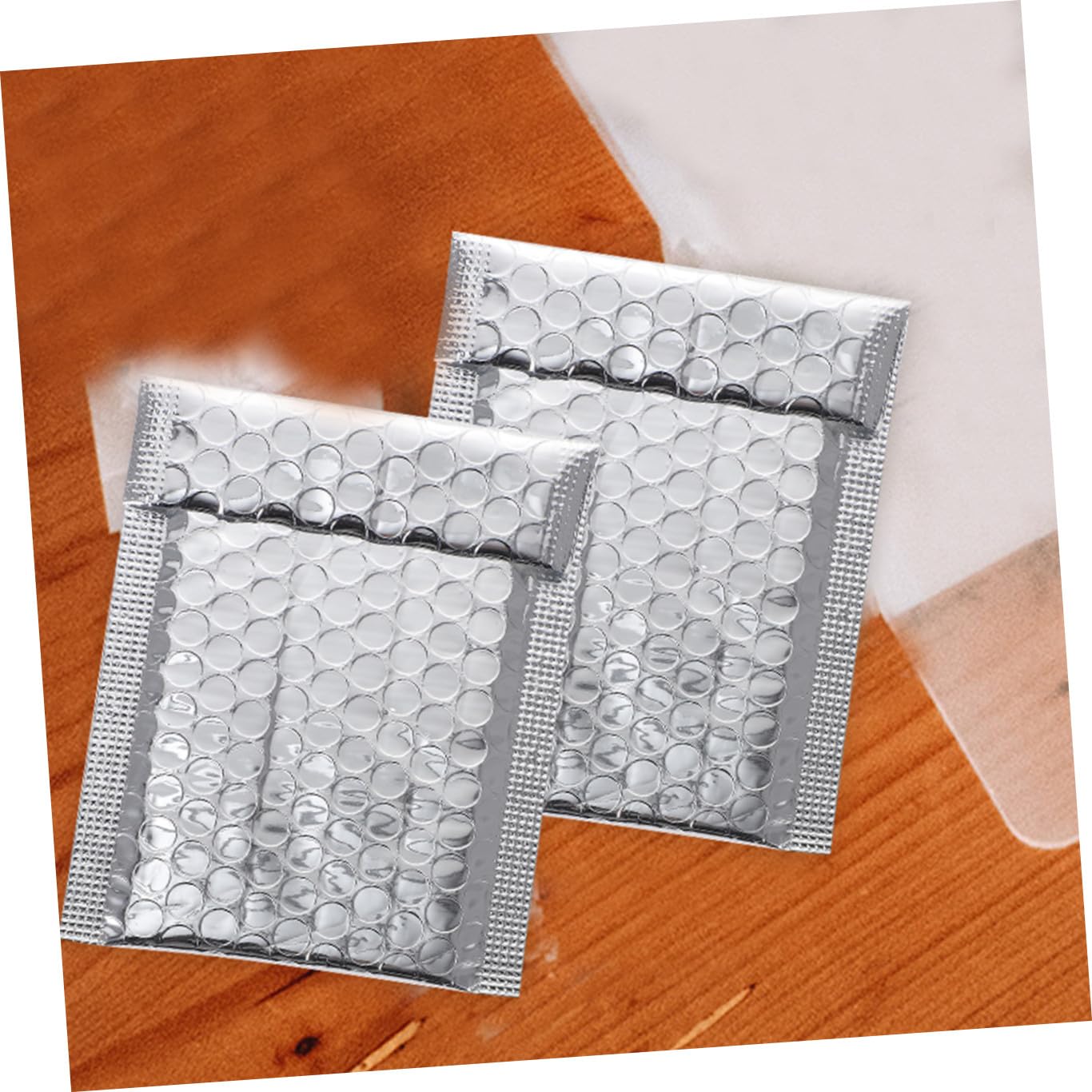 100 pezzi Buste Imbottite Spedizioni con Bolle d Aria Buste Postali Autoadesive Resistenti in Alluminio Protezione Antiurto per Pacchi e Documenti Formato per Ufficio e Spedizioni
