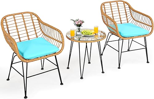 Tangkula Juego de 3 piezas de bistró para patio juego de conversación de ratán con 2 sillones acolchados y mesa de café redonda de cristal juego de