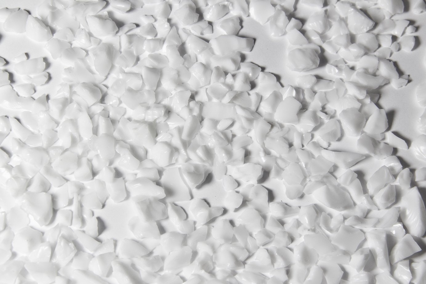 Terrazzo Grade Decorative Aggregate Stones for Countertops, Terrazzo Flooring, Outdoor Gardens, etc. (5 pounds, Arctic White Marble)