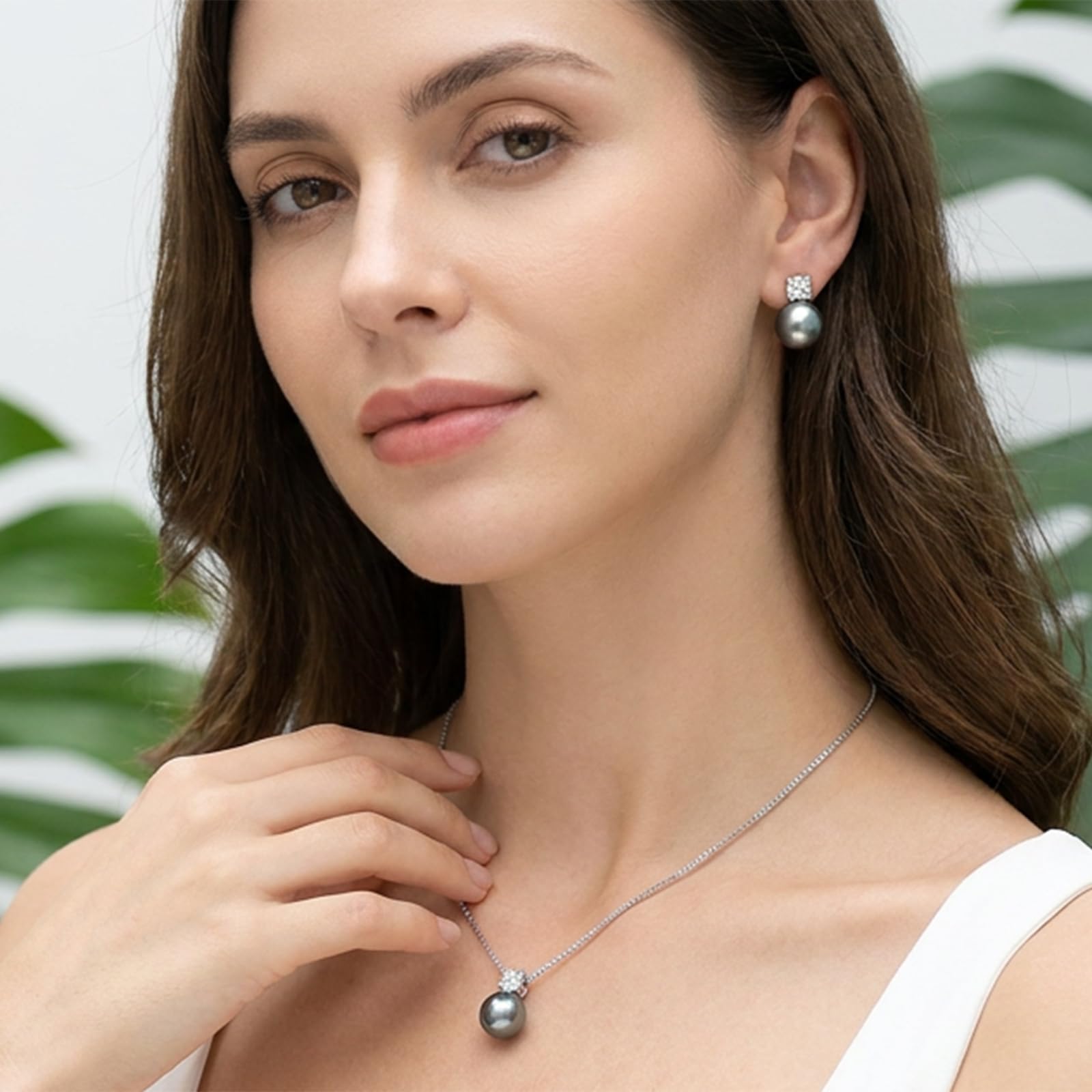 YAMI Perlenkette – Süßwasserperlenkette aus 925 Sterlingsilber, mit passenden Perlenohrringen, 5A-Zirkonia-Perlenanhänger, edles Schlüsselbein-Collier, luxuriöses Geschenk für Damen