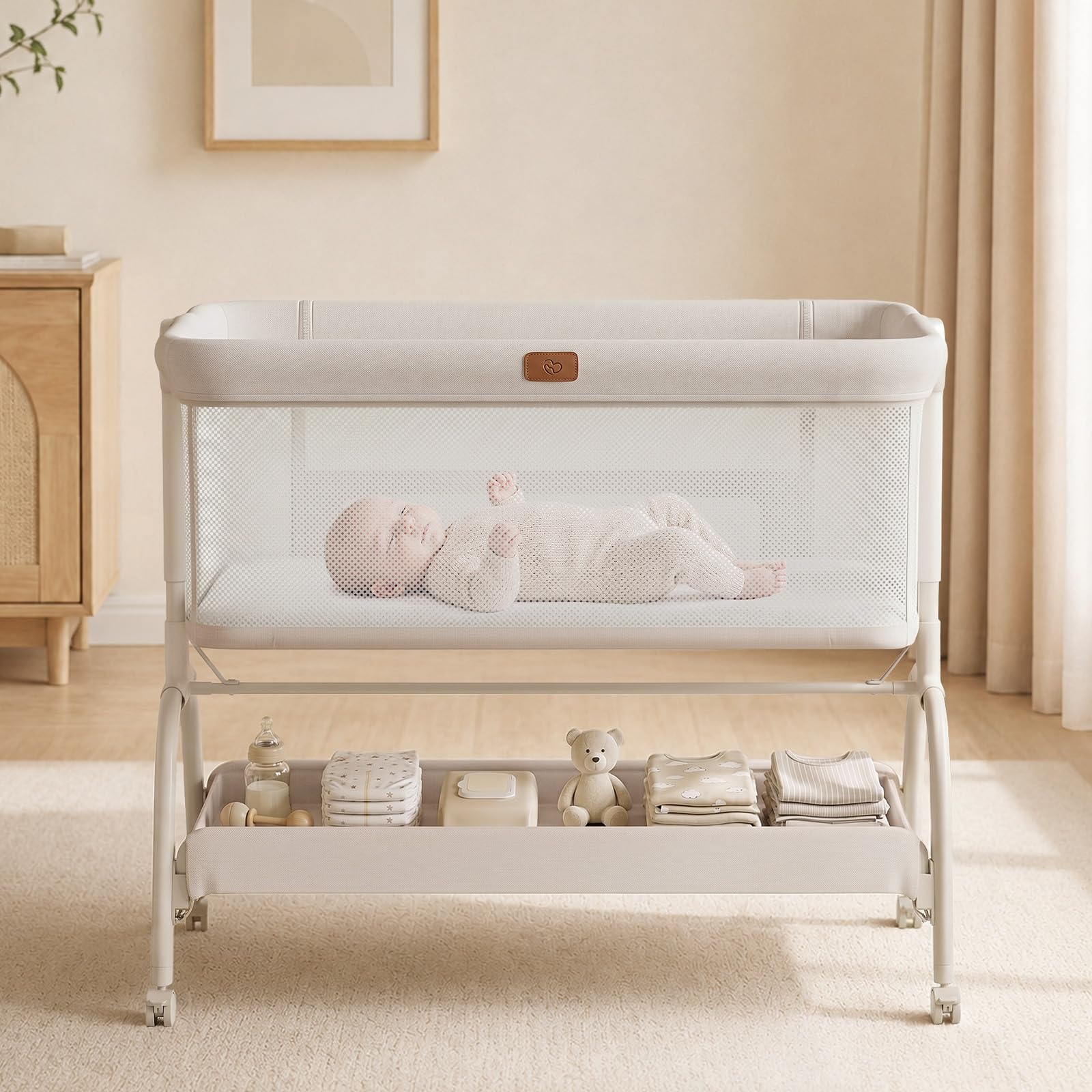 BabyBond 3-in-1 Bassinet in Cream White