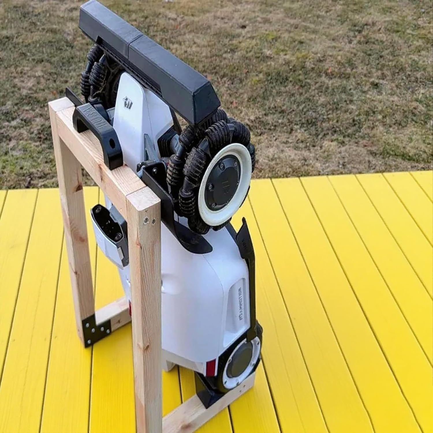 Maintenance Stand Compatible with Luba Robotic Mowers, Robotic Lawn Maintenance Connector Kit for Stationary Mowing Robot, Easy Maintenance