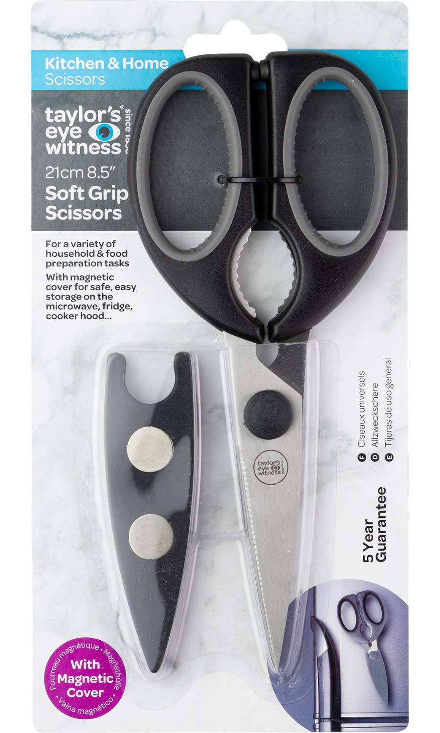 Scissors With Magnetic Sheath