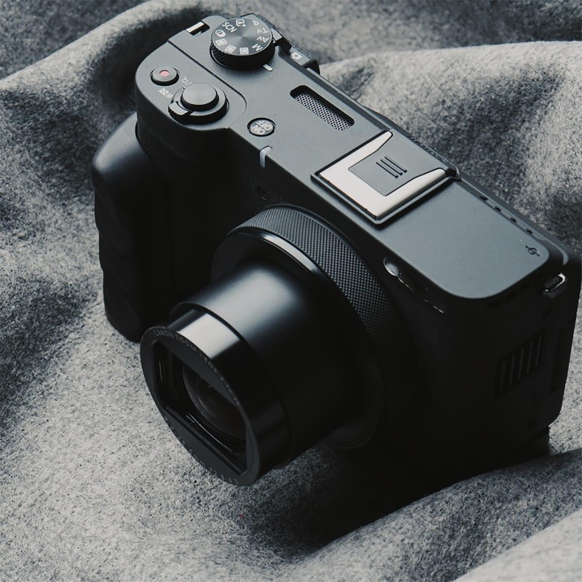 【新品】実木 カメラグリップ 、対応 Canon キヤノン Powershot Amazon | Canon PowerShot V1 専用 カメラウッドグリップ 高級檀木材