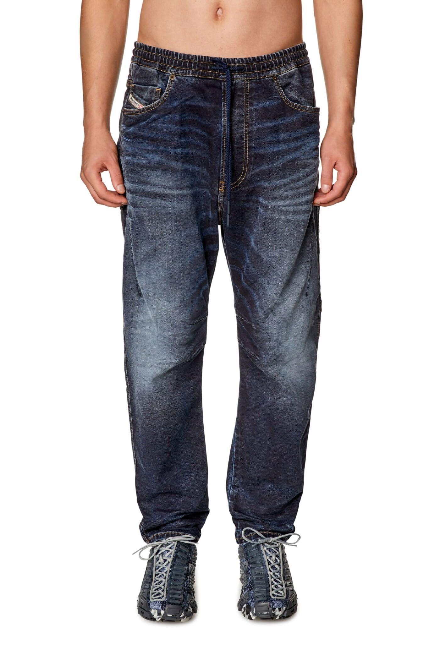 新品 DIESEL D-AMAGE 068DS リラックス デニム W28 Relaxed 2078 D-Ainty Joggjeans® | ミディアムブルー