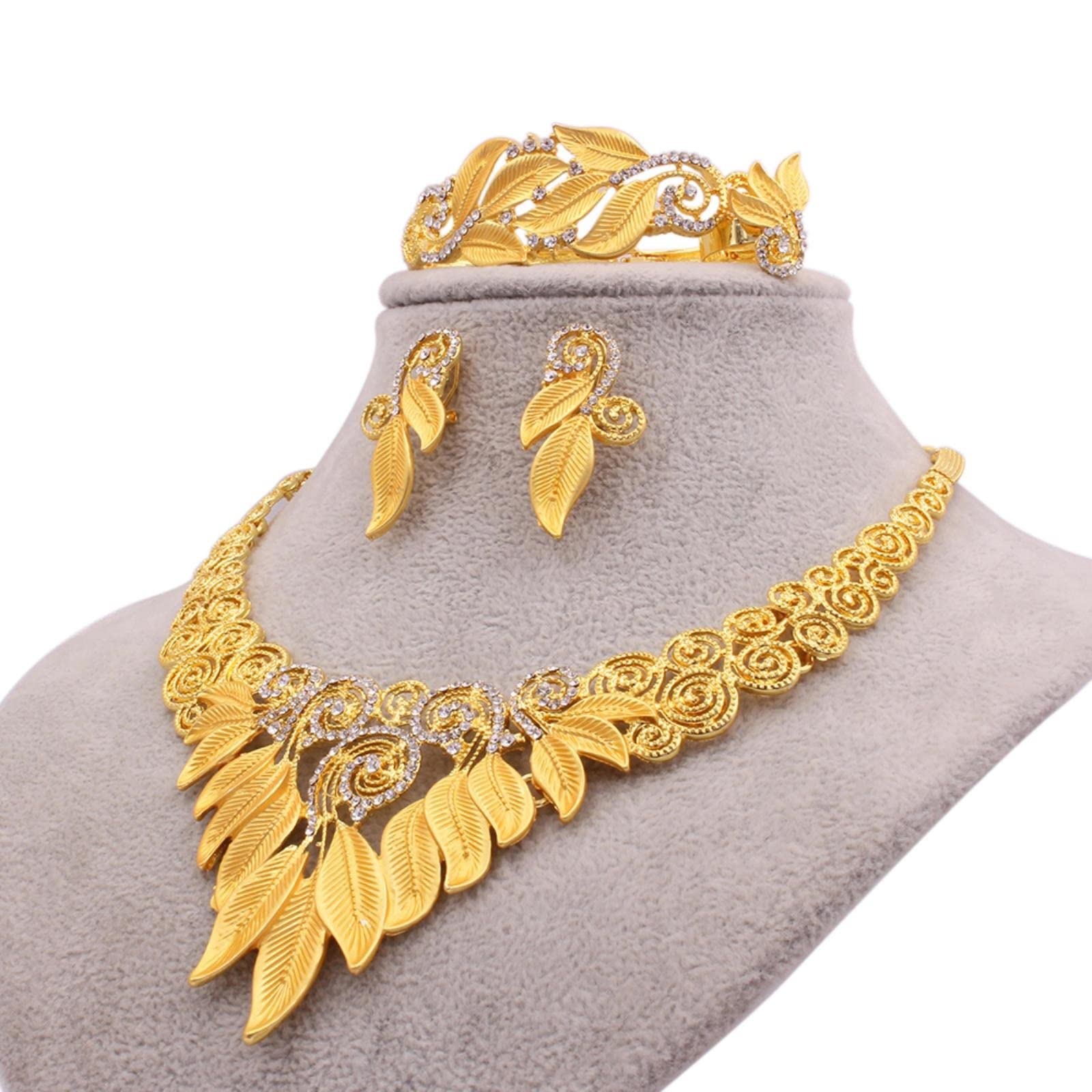 Lot De Bijoux Fantaisie (bracelets, Colliers, Bagues, Boucles D'oreilles) - Couleurs Argenté/doré - Occasion TBE